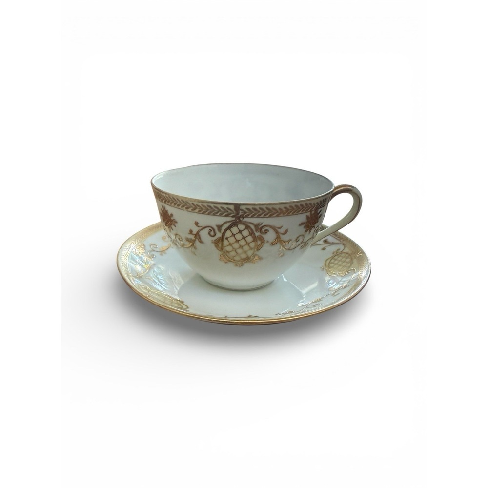 Antique Hand Painted Nippon Teacup & Saucer Gold Gilt Medallion Japan 1891-1921